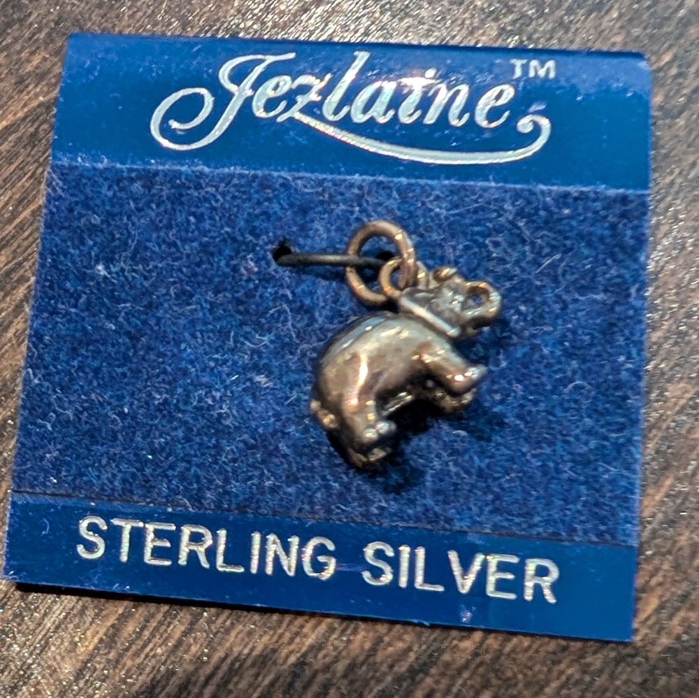 Jezlaine Sterling Silver Elephant Charm